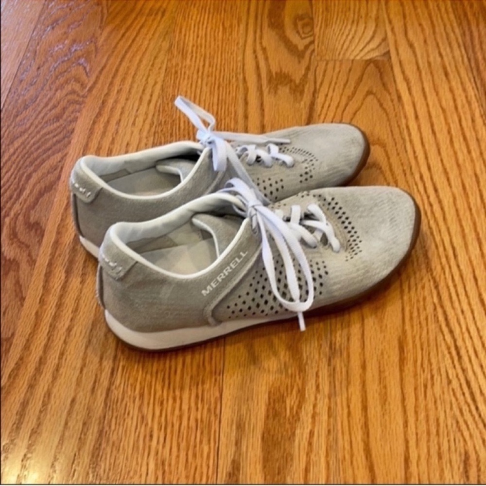 Merrell Sneakers- Size 7